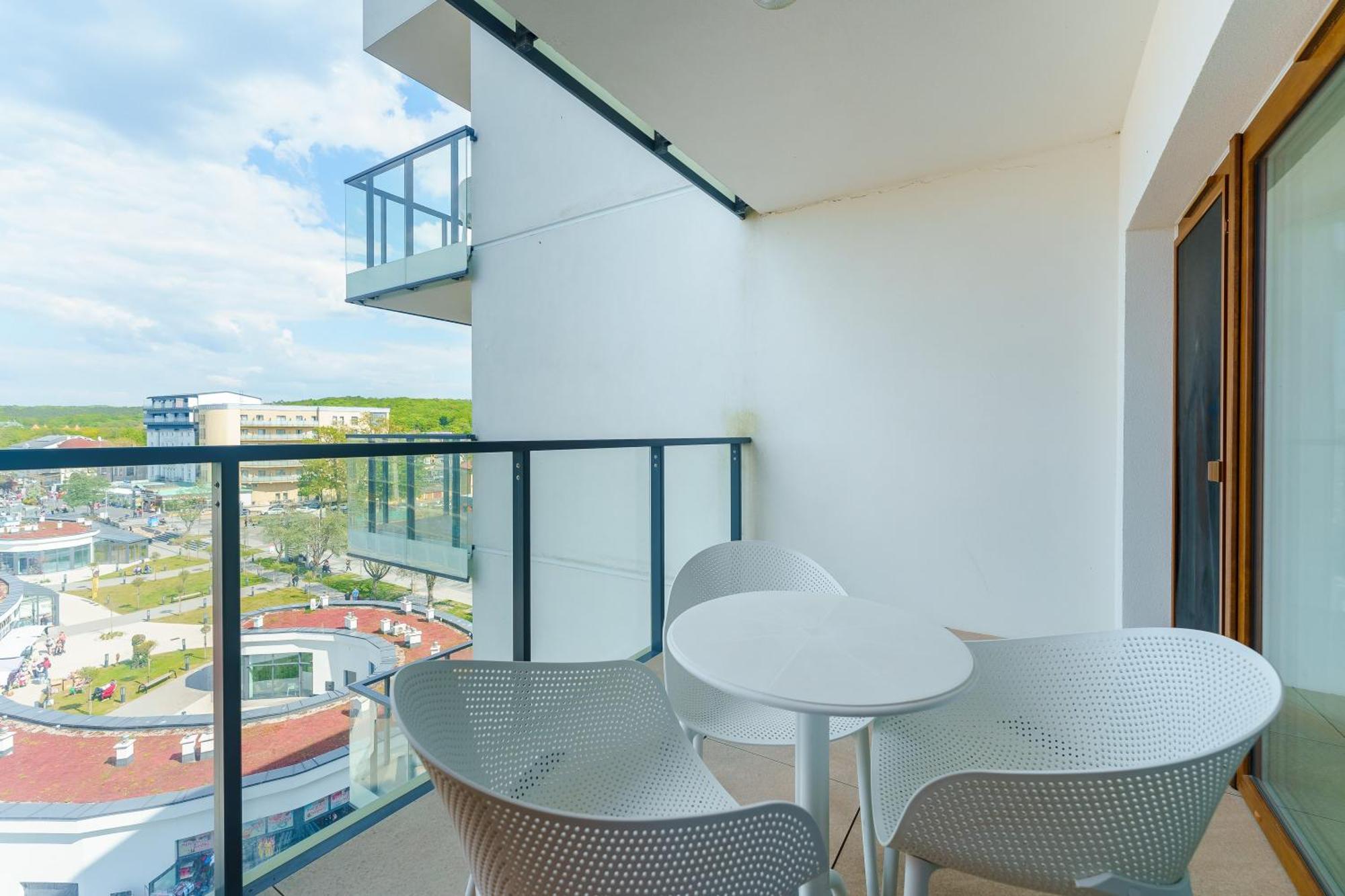 Aquamarina Prima Deluxe Studios With Sea View By Noclegi Renters Miedzyzdroje Buitenkant foto