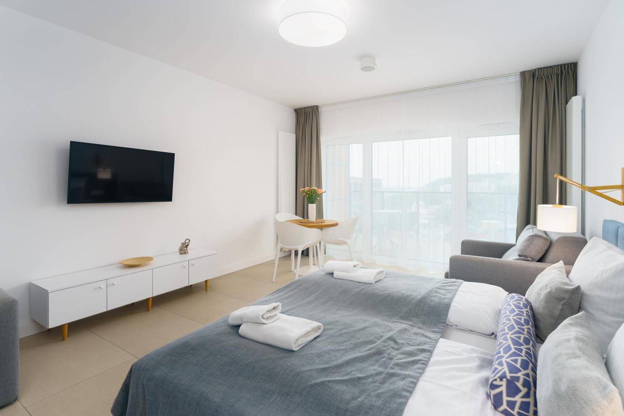 Aquamarina Prima Deluxe Studios With Sea View By Noclegi Renters Miedzyzdroje Buitenkant foto